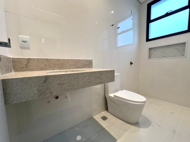 CASA  | 4 QUARTOS | 04 SUÍTES | 06 BANHEIROS | 04 VAGAS: 36ª foto da galeria de imagens do imóvel