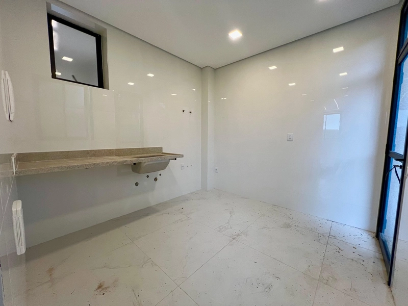 CASA  | 4 QUARTOS | 04 SUÍTES | 06 BANHEIROS | 04 VAGAS: 13ª foto da galeria de imagens do imóvel