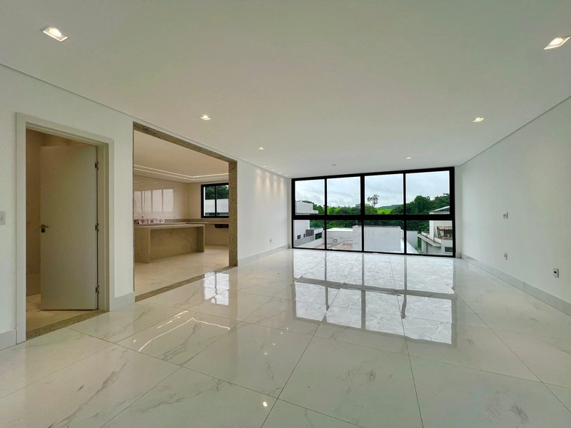 CASA  | 4 QUARTOS | 04 SUÍTES | 06 BANHEIROS | 04 VAGAS: 9ª foto da galeria de imagens do imóvel