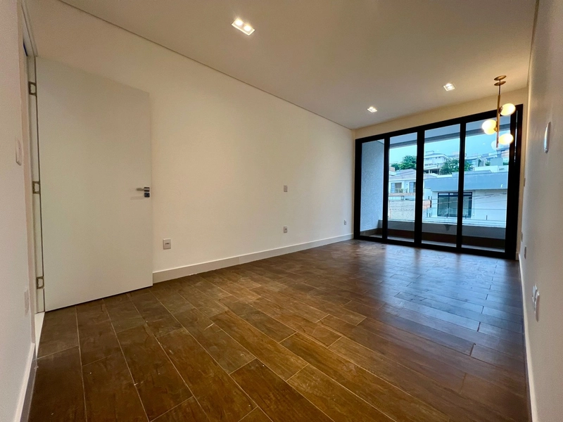 CASA  | 4 QUARTOS | 04 SUÍTES | 06 BANHEIROS | 04 VAGAS: 23ª foto da galeria de imagens do imóvel