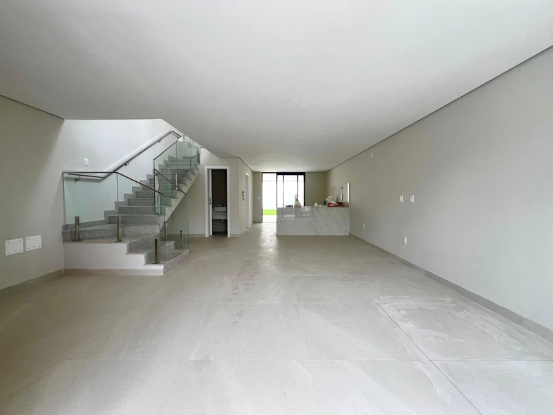 CASA  | 3 QUARTOS | 01 SUÍTE | 02 BANHEIROS | 04 VAGAS: 3ª foto da galeria de imagens do imóvel