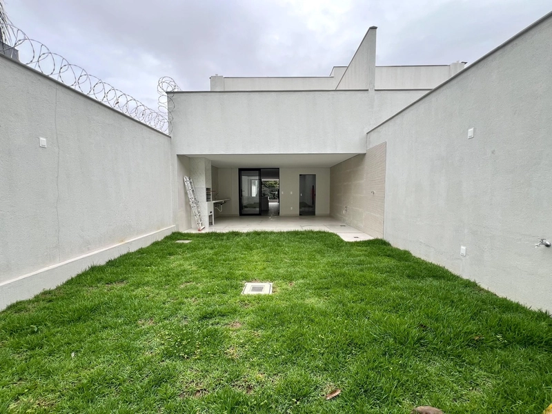 CASA  | 3 QUARTOS | 01 SUÍTE | 02 BANHEIROS | 04 VAGAS: 29ª foto da galeria de imagens do imóvel