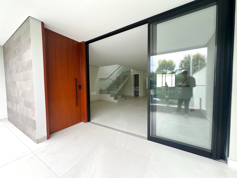 CASA  | 3 QUARTOS | 01 SUÍTE | 02 BANHEIROS | 04 VAGAS: 10ª foto da galeria de imagens do imóvel