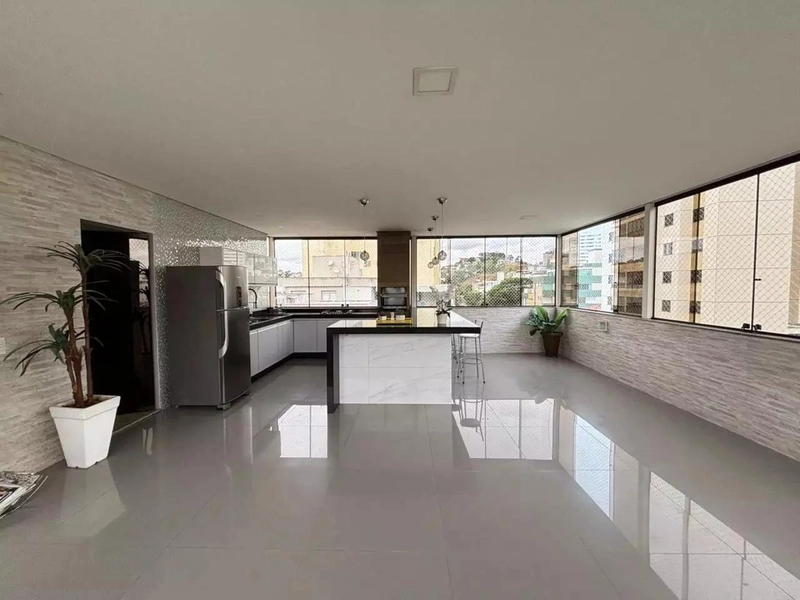 COBERTURA MOBILIADA | 4 QUARTOS| 2 SUITES | 03 BANHEIROS| 3 VAGAS: 2ª foto da galeria de imagens do imóvel