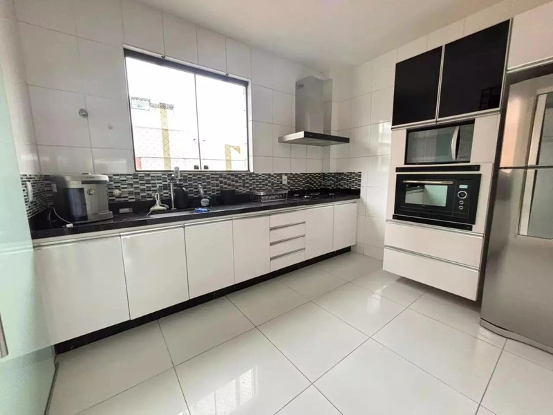 COBERTURA MOBILIADA | 4 QUARTOS| 2 SUITES | 03 BANHEIROS| 3 VAGAS: 11ª foto da galeria de imagens do imóvel