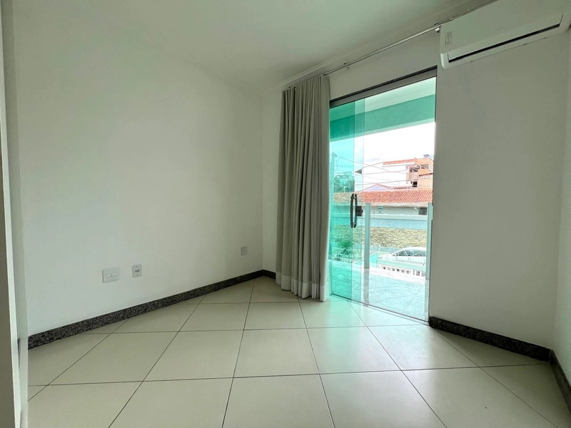 CASA | 2 QUARTOS | 01 SUITE| 02 BANHEIROS | 02 VAGAS: 6ª foto da galeria de imagens do imóvel