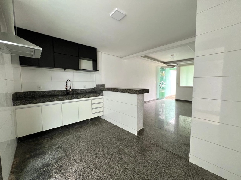 CASA | 2 QUARTOS | 01 SUITE| 02 BANHEIROS | 02 VAGAS: 4ª foto da galeria de imagens do imóvel