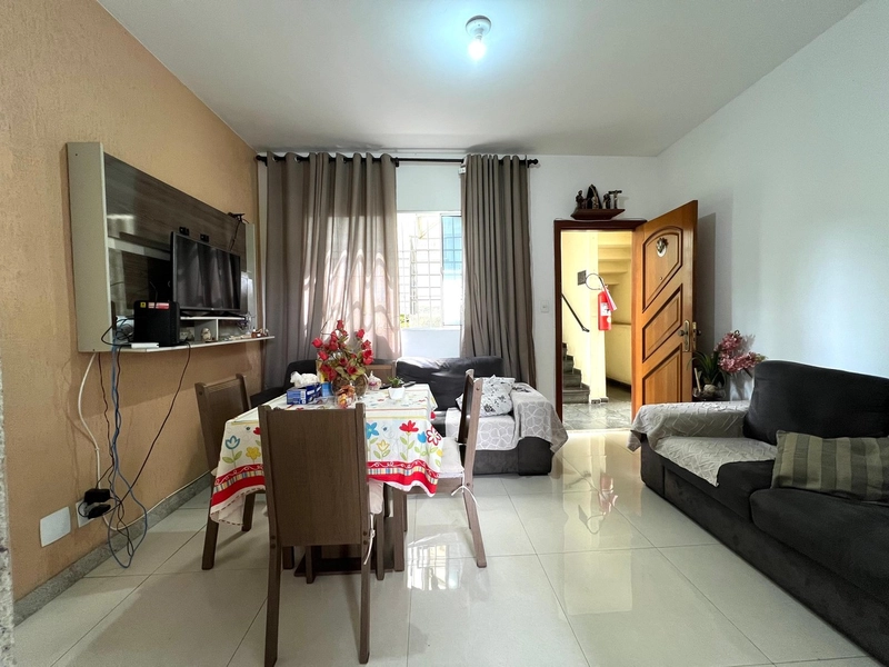 APARTAMENTO | 2 QUARTOS | 01 BANHEIRO | 1 VAGA: 4ª foto da galeria de imagens do imóvel