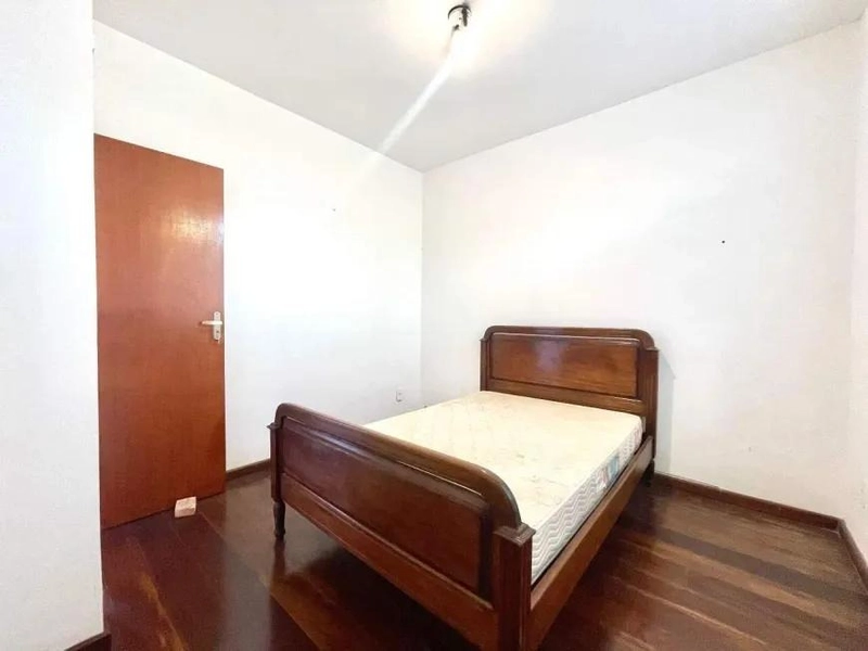 CASA LINEAR | 5 QUARTOS | 01 SUÍTE | 3 BANHEIROS | 4 VAGAS: 8ª foto da galeria de imagens do imóvel