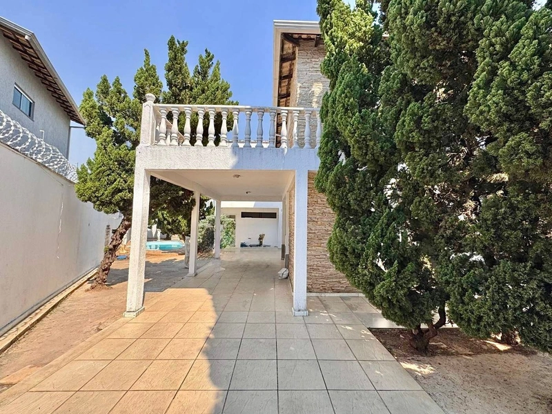 CASA DE ALTO PADRÃO À VENDA NO BRAÚNAS | PAMPULHA: 3ª foto da galeria de imagens do imóvel