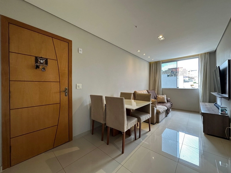 APARTAMENTO | 2 QUARTOS | 01 SUITE | 02 BANHEIROS|  2 VAGAS: 2ª foto da galeria de imagens do imóvel