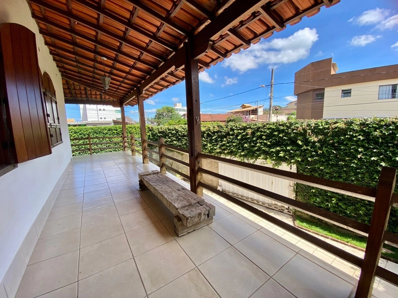 CASA | 3 QUARTOS | 02 SUÍTES | 04 BANHEIROS | 06 VAGAS BAIRRO PAQUETÁ: 10ª foto da galeria de imagens do imóvel