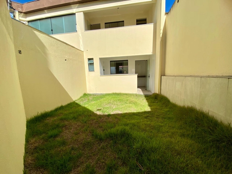 CASA DUPLEX | 02 QUARTOS | 03 BANHEIROS | 1 VAGA: 4ª foto da galeria de imagens do imóvel