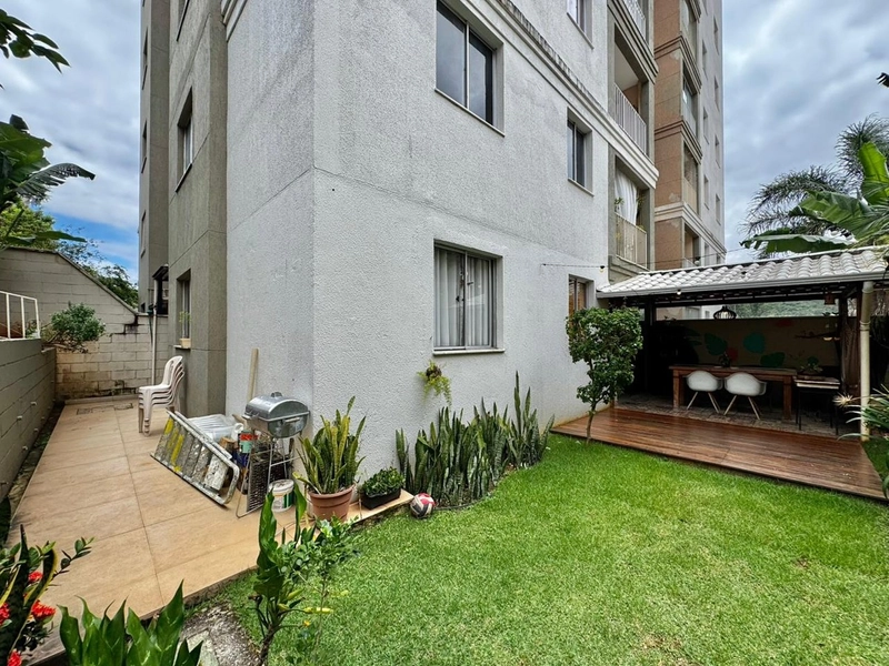 BELÍSSIMO ÁREA PRIVATIVA  A VENDA | BAIRRO CASTELO | 220M²