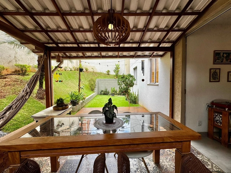 BELÍSSIMO ÁREA PRIVATIVA  A VENDA | BAIRRO CASTELO | 220M²: 2ª foto da galeria de imagens do imóvel