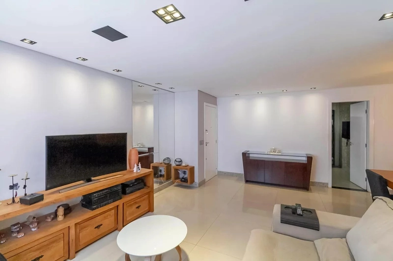 ÁREA PRIVATIVA| 4 QUARTOS | 1 SUITE |3 BANHEIROS | 2 VAGAS: 2ª foto da galeria de imagens do imóvel