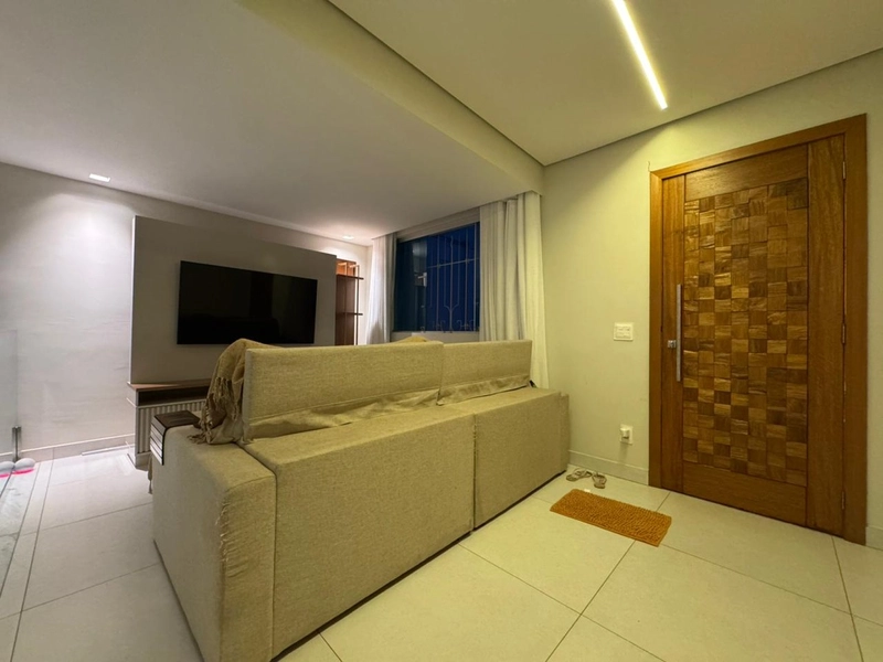 CASA GEMINADA | 3 QUARTOS | 01 SUITE| 02 BANHEIROS|  1 VAGA: 3ª foto da galeria de imagens do imóvel