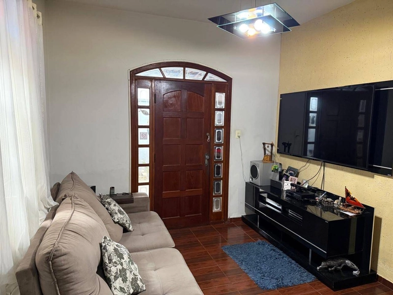 LINDA CASA Á VENDA | BAIRRO ARVOREDO | 02 QUARTOS | SUITE | BANHEIROS: 15ª foto da galeria de imagens do imóvel