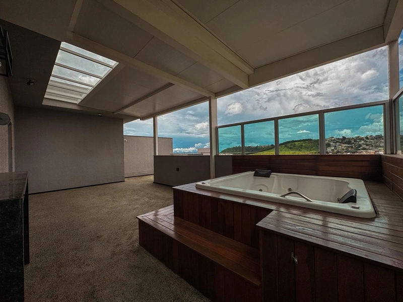 COBERTURA | 3 QUARTOS | 01 SUÍTE | 03 BANHEIROS | 2 VAGAS