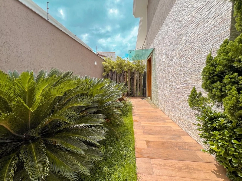 CASA ALTO PADRÃO | 3 QUARTOS | 01 SUÍTES | 03 BANHEIROS | 4 VAGAS: 22ª foto da galeria de imagens do imóvel