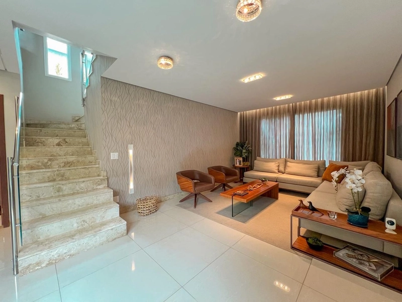 CASA ALTO PADRÃO | 3 QUARTOS | 01 SUÍTES | 03 BANHEIROS | 4 VAGAS: 5ª foto da galeria de imagens do imóvel