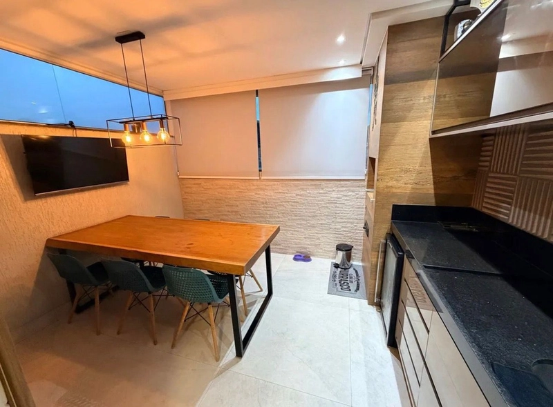 ÁREA PRIVATIVA | 2 QUARTOS | 01 SUÍTE | 01 BANHO SOCIAL | 3 VAGAS: 2ª foto da galeria de imagens do imóvel