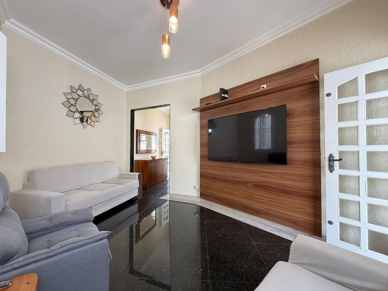 CASA LINEAR|3 QUARTOS| 1 SUITE| 2 BANHEIROS| 3 VAGAS: 8ª foto da galeria de imagens do imóvel