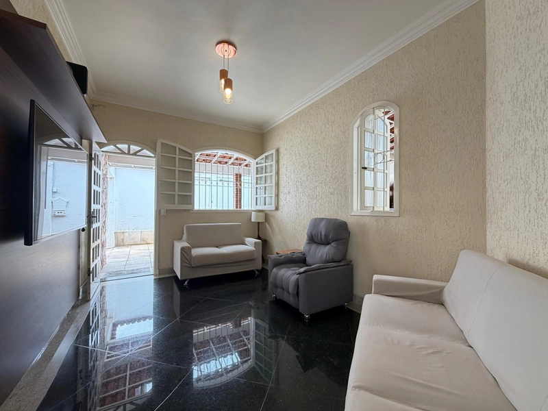 CASA LINEAR|3 QUARTOS| 1 SUITE| 2 BANHEIROS| 3 VAGAS: 10ª foto da galeria de imagens do imóvel