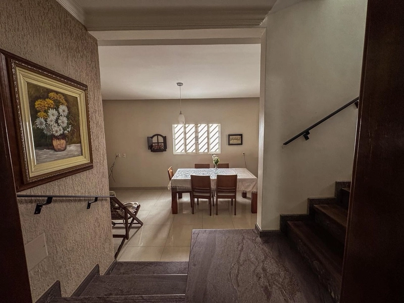 BELÍSSIMA CASA Á VENDA | BAIRRO  ALIPIO DE MELO  | 5 QUARTOS | SAUNA: 9ª foto da galeria de imagens do imóvel