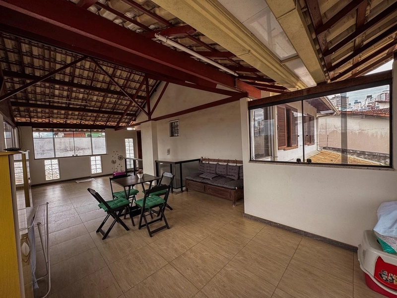 BELÍSSIMA CASA Á VENDA | BAIRRO  ALIPIO DE MELO  | 5 QUARTOS | SAUNA: 16ª foto da galeria de imagens do imóvel