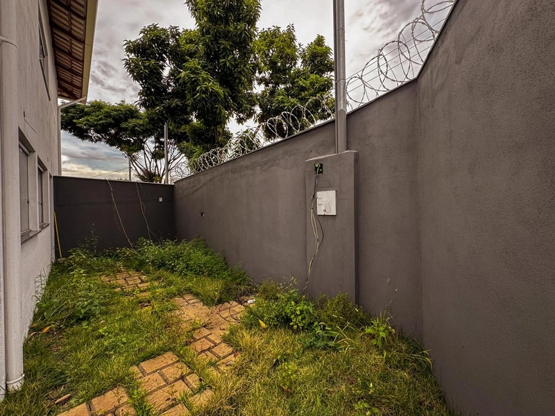 BELÍSSIMA CASA GEMINADA INDIVIDUAL Á VENDA: 27ª foto da galeria de imagens do imóvel