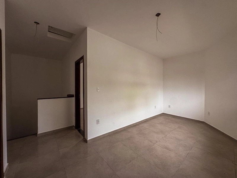 BELÍSSIMA CASA GEMINADA INDIVIDUAL Á VENDA: 6ª foto da galeria de imagens do imóvel