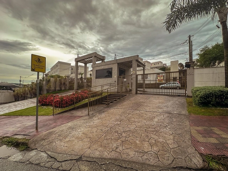 APARTAMENTO À VENDA | BAIRRO CABRAL  | 2 QUARTOS  | 1 VAGA | 280.000: 4ª foto da galeria de imagens do imóvel