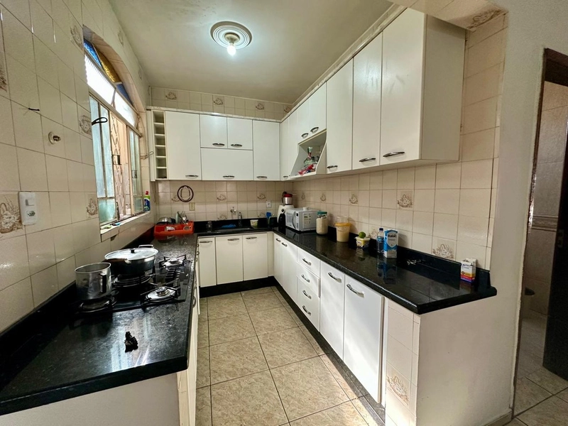 CASA  | BAIRRO COQUEIROS  | 3 QUARTOS  | 3 VAGAS | R$ 3.500,00: 11ª foto da galeria de imagens do imóvel