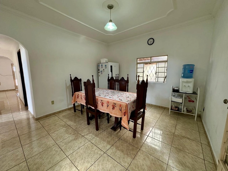 CASA  | BAIRRO COQUEIROS  | 3 QUARTOS  | 3 VAGAS | R$ 3.500,00: 9ª foto da galeria de imagens do imóvel