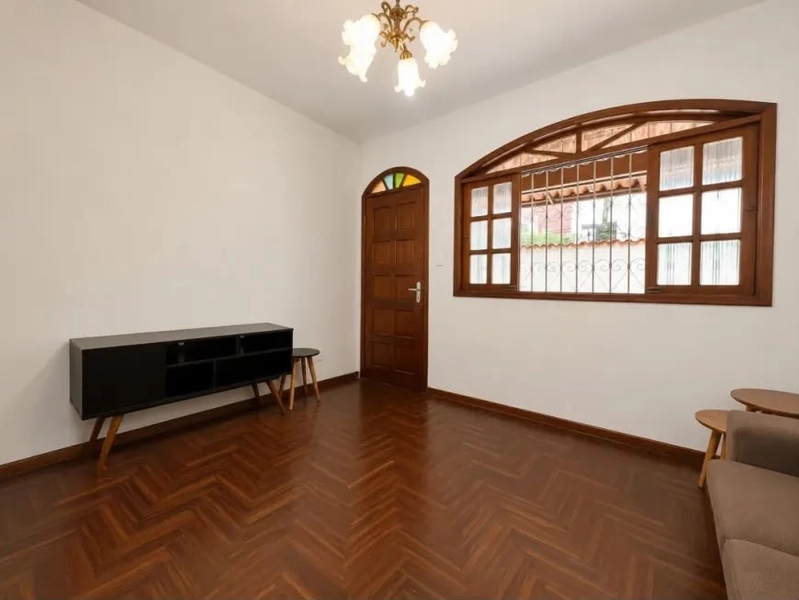 CASA GEMINADA | 3 QUARTOS | 1 SUITE | 3 BANHEIROS | 3 VAGAS: 3ª foto da galeria de imagens do imóvel