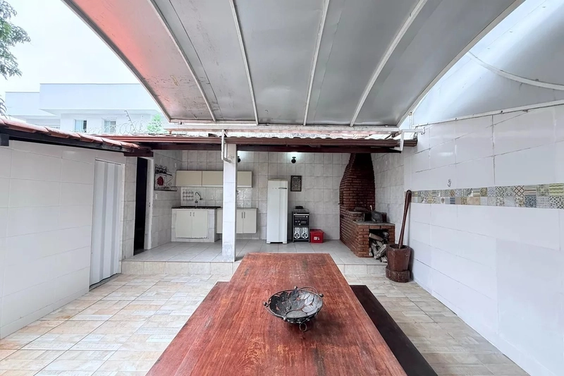 CASA GEMINADA | 3 QUARTOS | 1 SUITE | 3 BANHEIROS | 3 VAGAS: 5ª foto da galeria de imagens do imóvel