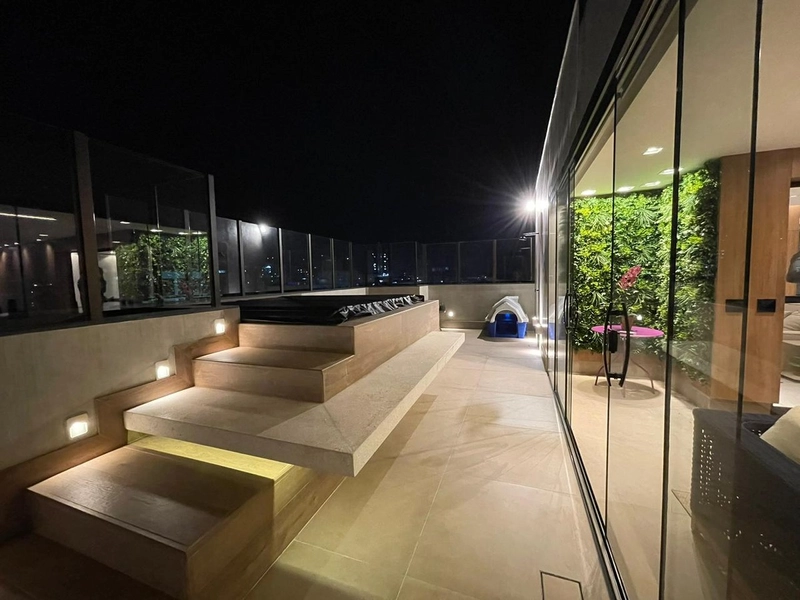 4 Quartos | 2 Vagas | 240m² | Elevador: 2ª foto da galeria de imagens do imóvel