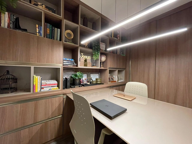 4 Quartos | 2 Vagas | 240m² | Elevador: 30ª foto da galeria de imagens do imóvel