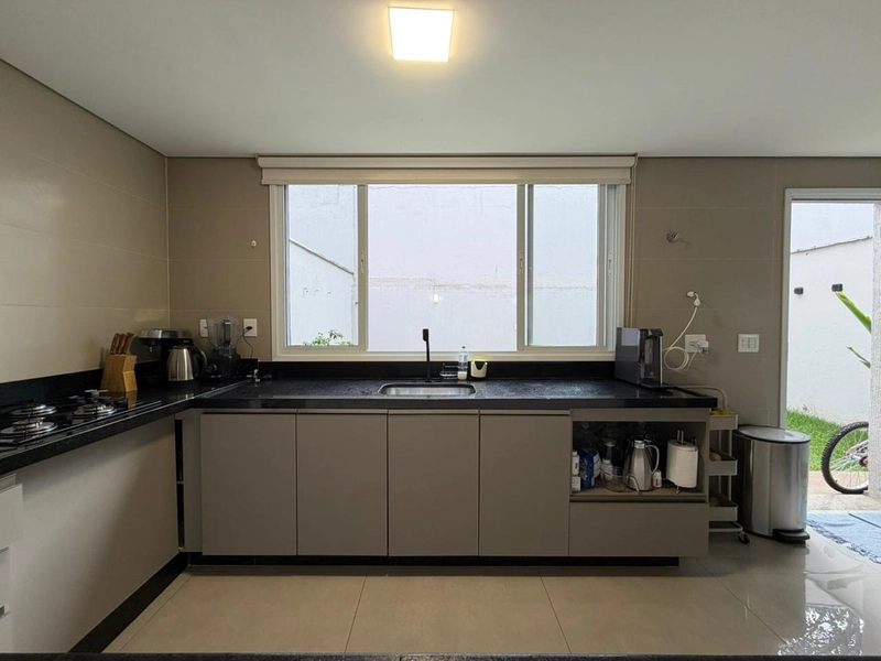 CASA EM CONDOMÍNIO 3 QUARTOS| 3 BANHEIROS| 1 SUITE | 4 VAGAS: 18ª foto da galeria de imagens do imóvel