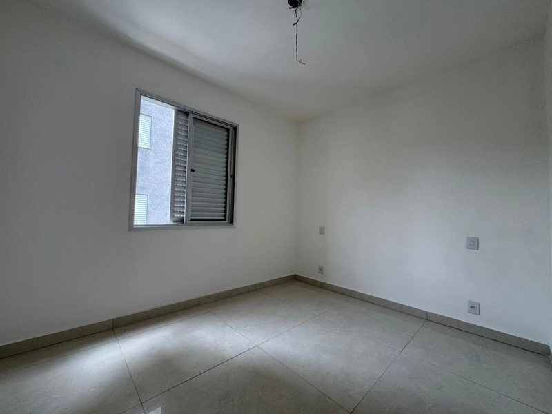 Cobertura a Venda no Bairro Cabral | 3 Quartos  | 2 banheiros | 180m²: 15ª foto da galeria de imagens do imóvel