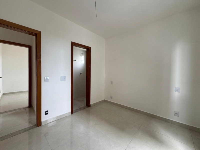 Cobertura a Venda no Bairro Cabral | 3 Quartos  | 2 banheiros | 180m²: 17ª foto da galeria de imagens do imóvel