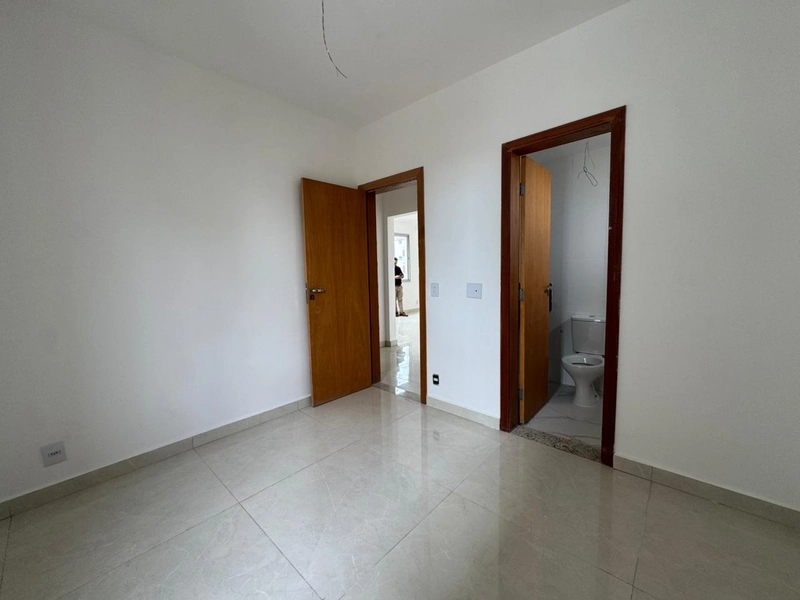 Cobertura a Venda no Bairro Cabral | 3 Quartos  | 2 banheiros | 180m²: 19ª foto da galeria de imagens do imóvel