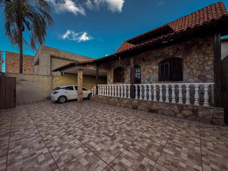 CASA Á VENDA | BAIRRO PINDORAMA | 3 QUARTOS| 3 BANHOS  | 6 VAGAS: 2ª foto da galeria de imagens do imóvel