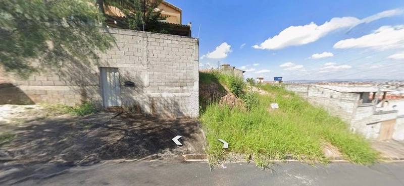 Lote plano no bairro Arvoredo, excelente opção para investidor!: 22ª foto da galeria de imagens do imóvel