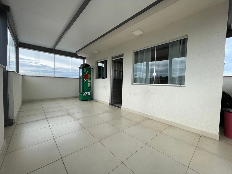 COBERTURA  |  2 QUARTOS | 2 BANHEIROS |  | 1 VAGA |