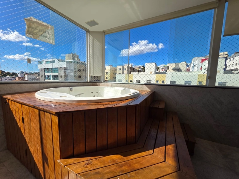 COBERTURA DUPLEX PORTEIRA FECHADA NO CASTELO: 2ª foto da galeria de imagens do imóvel