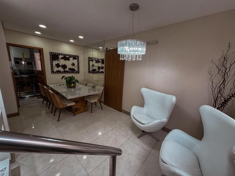 COBERTURA |  4 QUARTOS | 1 SUÍTE | 2 VAGAS | 3 BANHEIROS | ELEVADOR: 10ª foto da galeria de imagens do imóvel