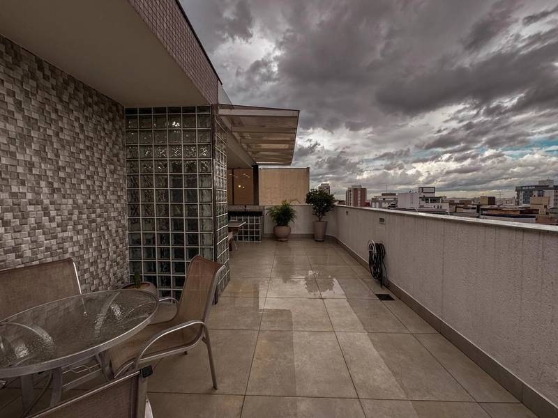 COBERTURA |  4 QUARTOS | 1 SUÍTE | 2 VAGAS | 3 BANHEIROS | ELEVADOR: 7ª foto da galeria de imagens do imóvel