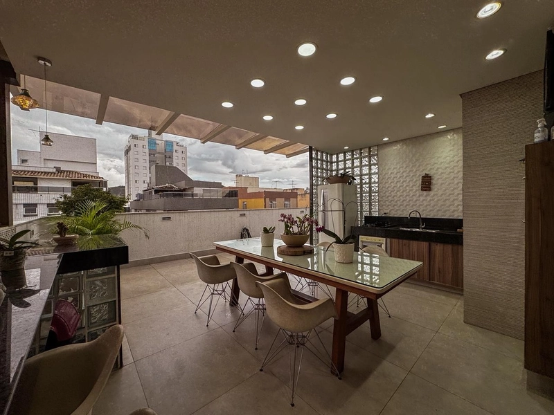 COBERTURA |  4 QUARTOS | 1 SUÍTE | 2 VAGAS | 3 BANHEIROS | ELEVADOR: 4ª foto da galeria de imagens do imóvel